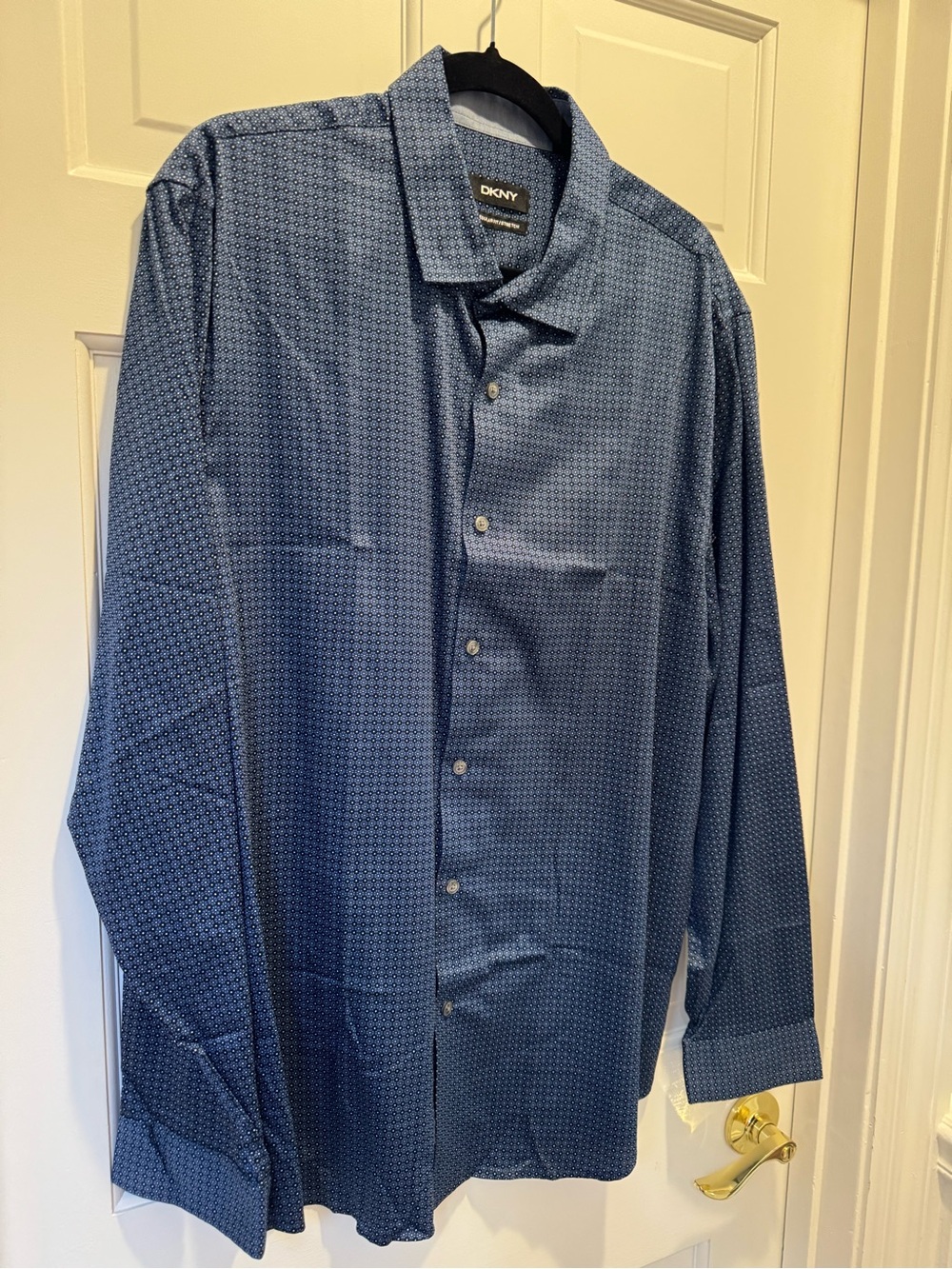 DKNYC Men's Blue Micro-Geometric Button-Down Shirt